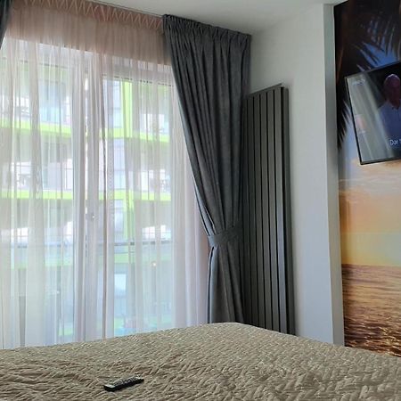 Alz Beach Apartments In Alezzi Beach Resort Нэводари Экстерьер фото
