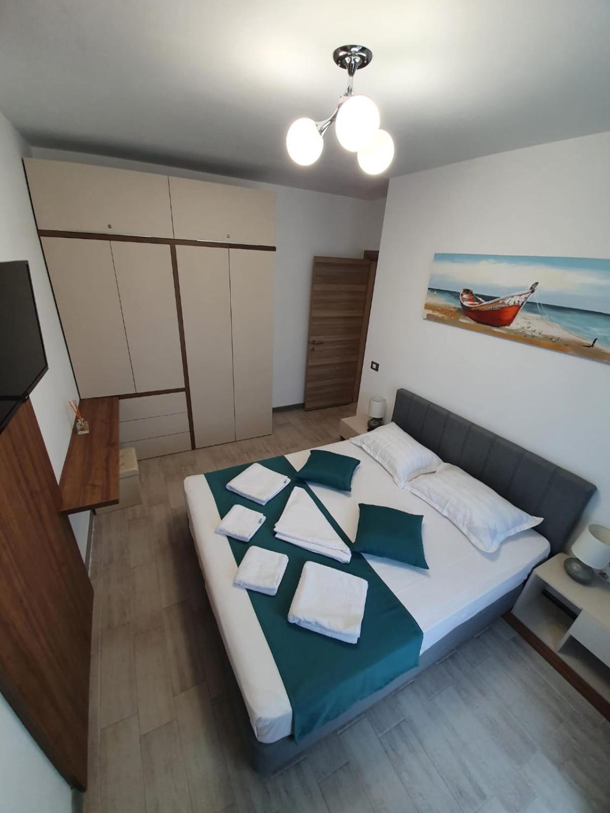 Alz Beach Apartments In Alezzi Beach Resort Нэводари Экстерьер фото
