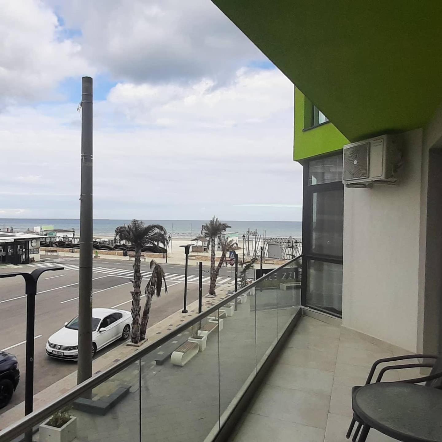Alz Beach Apartments In Alezzi Beach Resort Нэводари Экстерьер фото